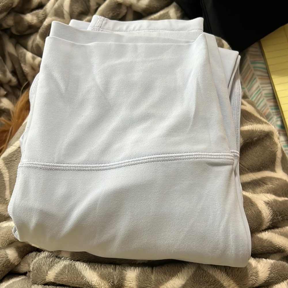 Women’s double lined Lulu lemon leggings